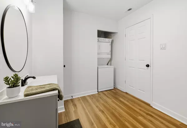 Mantua, NJ 08051,1230 TRISTRAM CIR