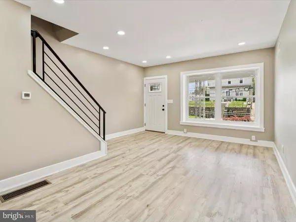 Philadelphia, PA 19119,6807 CHEW AVE