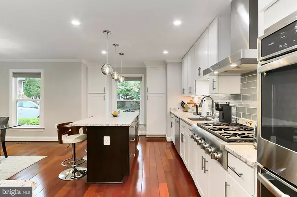 Springfield, VA 22152,7233 OLDE LANTERN WAY