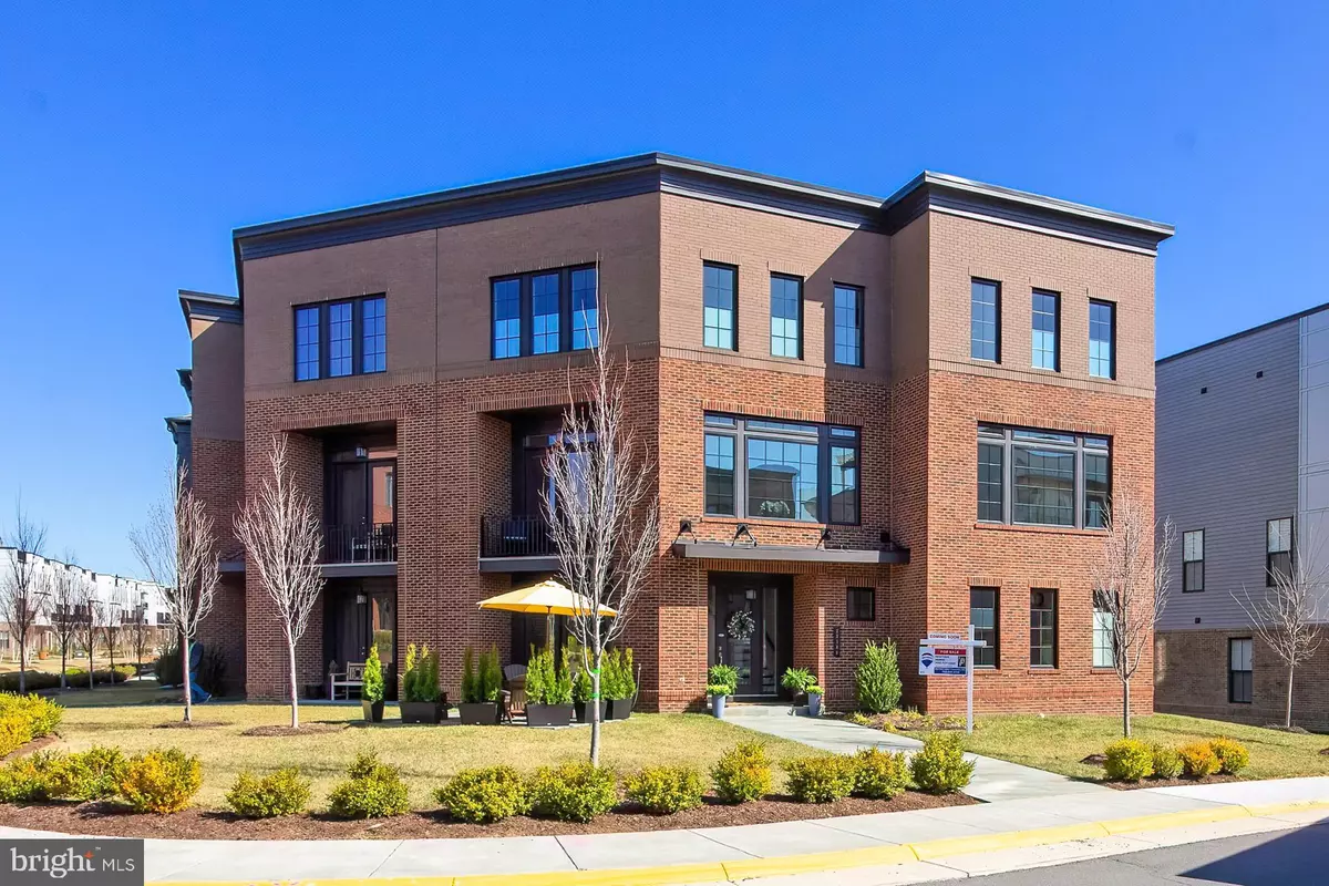 Brambleton, VA 20148,23109 COTTONWILLOW SQ