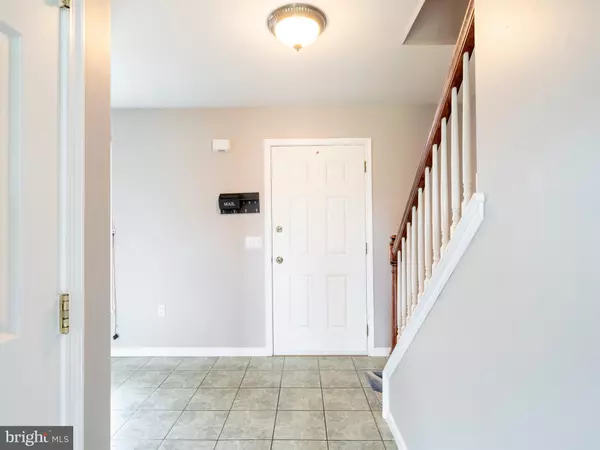 Mount Wolf, PA 17347,745 APPLE TREE LN