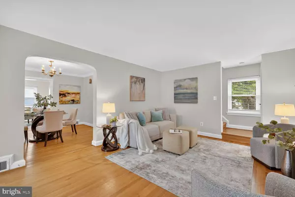 Arlington, VA 22207,5021 25TH RD N