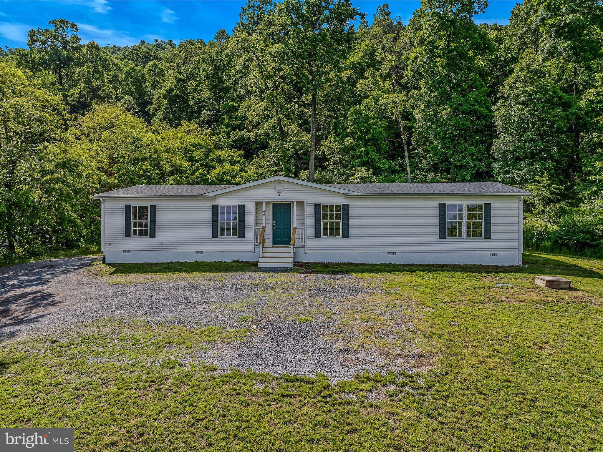 Martinsburg, WV 25403,46 DEAD END LN