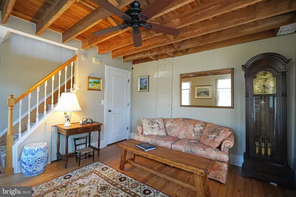 Lewes, DE 19958,332 CHESTNUT ST