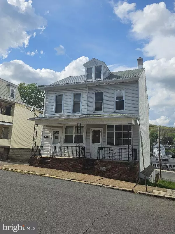 Ashland, PA 17921,1137 W WALNUT ST