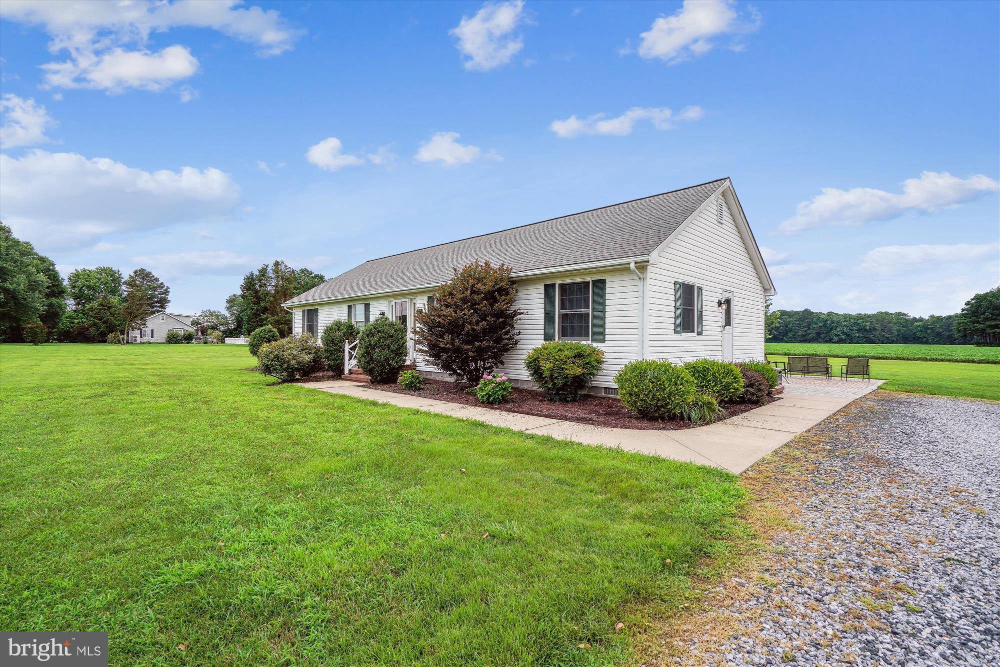 East New Market, MD 21631,5664 HAWKEYE RD