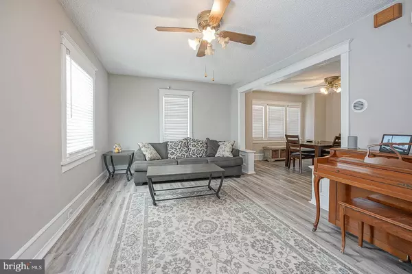 Woodbury, NJ 08096,1117 TATUM ST