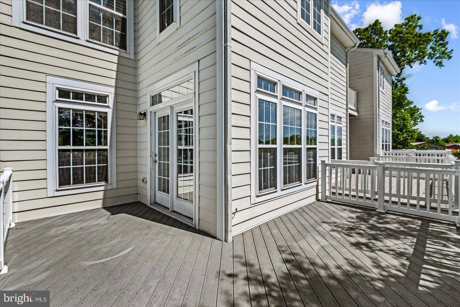 Colonial Beach, VA 22443,506 MONROE POINT