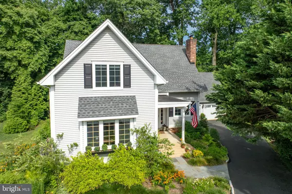 Downingtown, PA 19335,637 HUNTINGTON DR