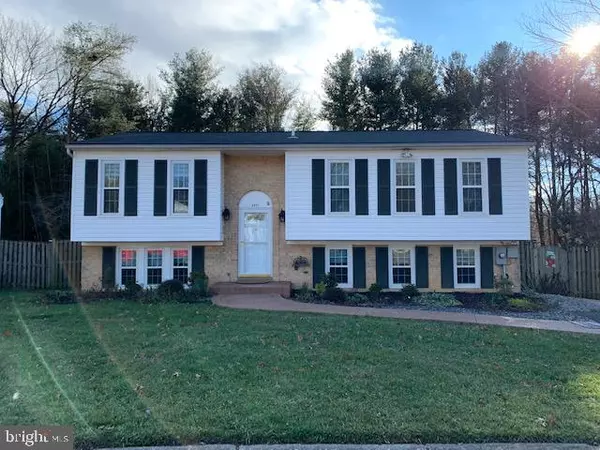 5521 COROT CT, Fairfax, VA 22032