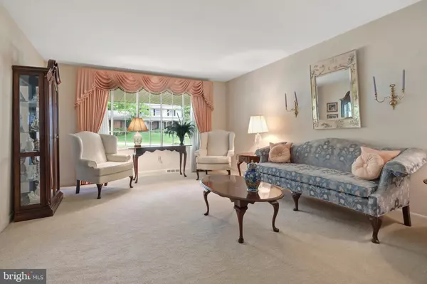 York, PA 17402,3731 LONG POINT DR