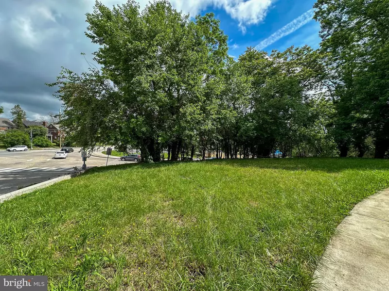 6119 3RD ST NE, Washington, DC 20011