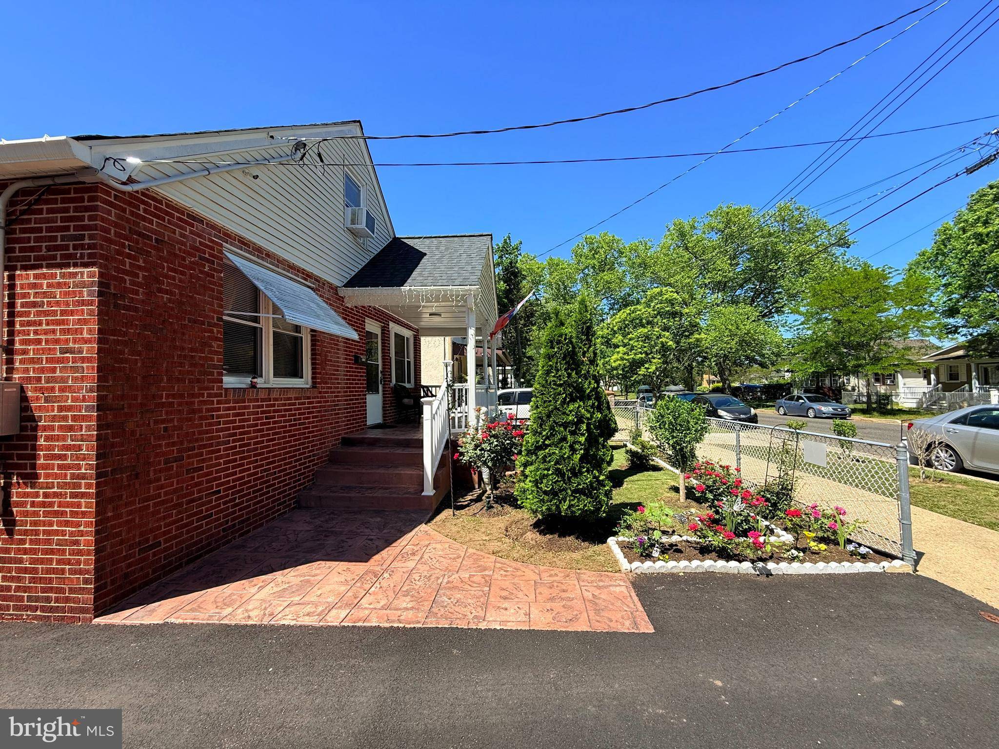 Vineland, NJ 08360,418 N 8TH ST