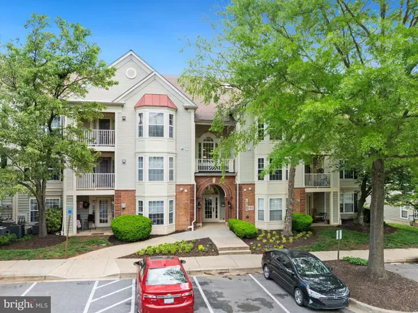 18705 SPARKLING WATER DR #202, Germantown, MD 20874