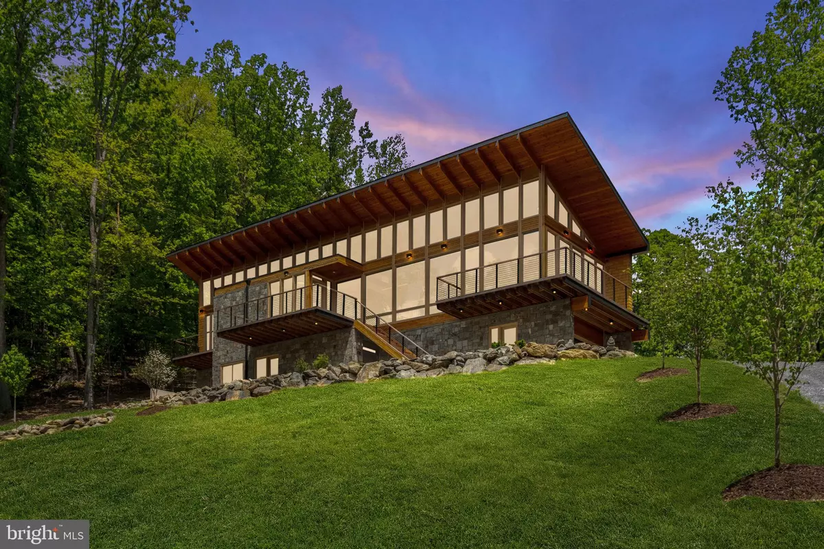 Castleton, VA 22716,559 BESSIE BELL MOUNTAIN RD