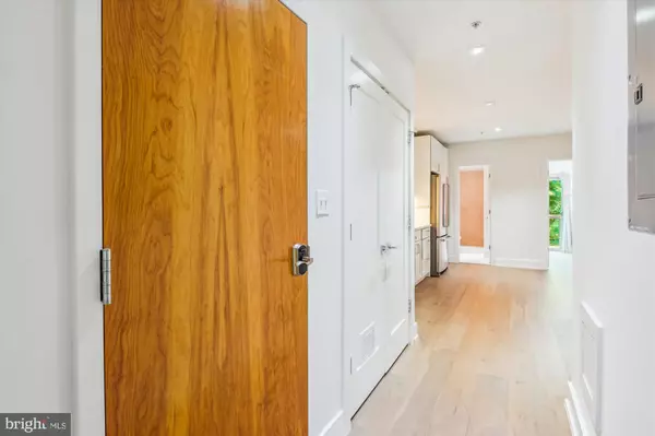 Washington, DC 20011,5110 FORT TOTTEN DR NE #4