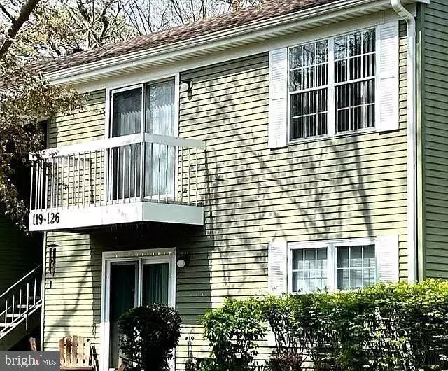 126 CLUB PL #126, Absecon, NJ 08205