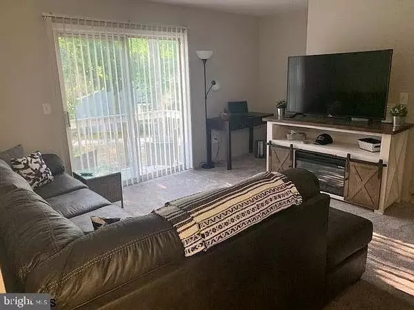 Absecon, NJ 08205,126 CLUB PL #126