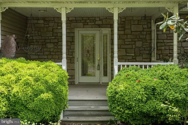 Woodstock, VA 22664,135 MEAGANS RUN RD