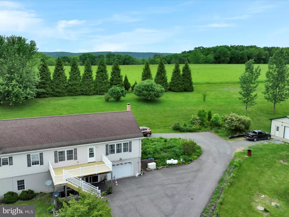 Pine Grove, PA 17963,67 PARALLEL RD