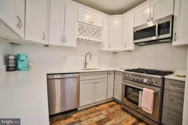 Philadelphia, PA 19147,628 S CLIFTON