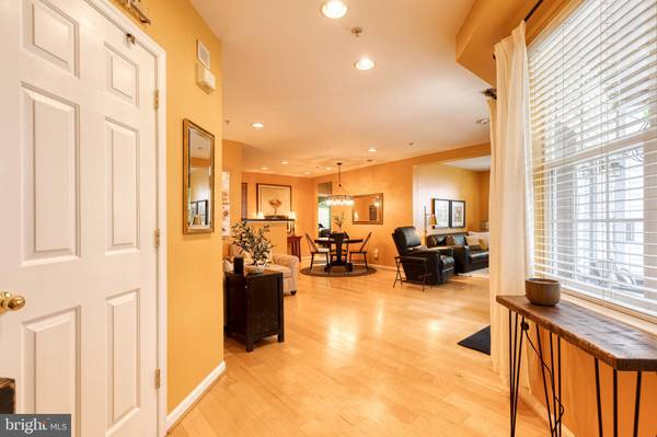 Owings Mills, MD 21117,9663 DEVEDENTE DR #101