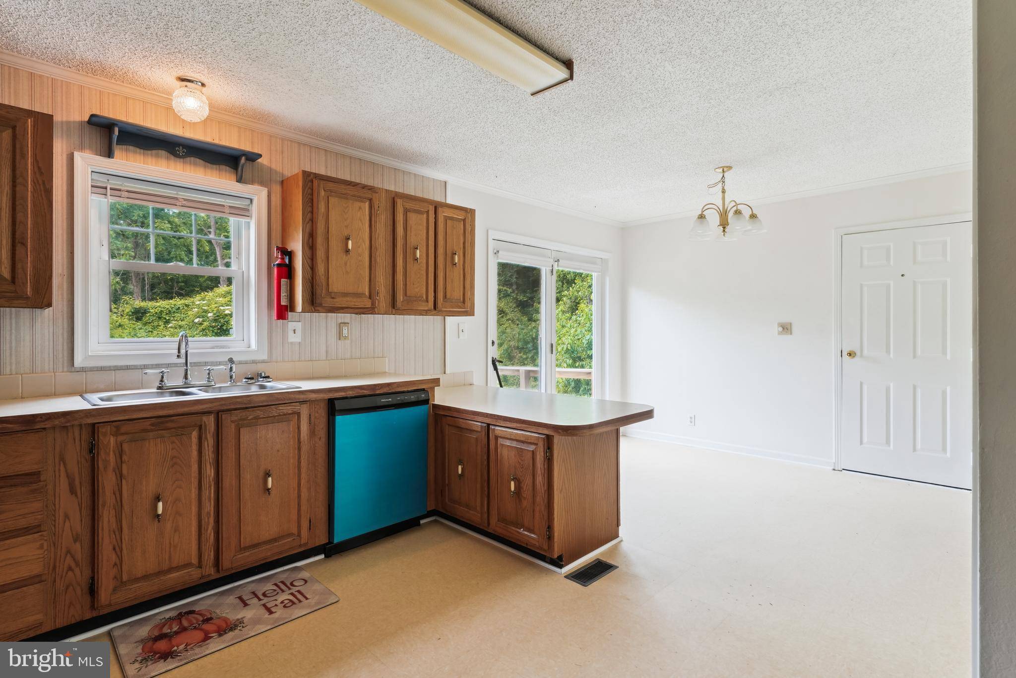 Lusby, MD 20657,339 GRAY DR