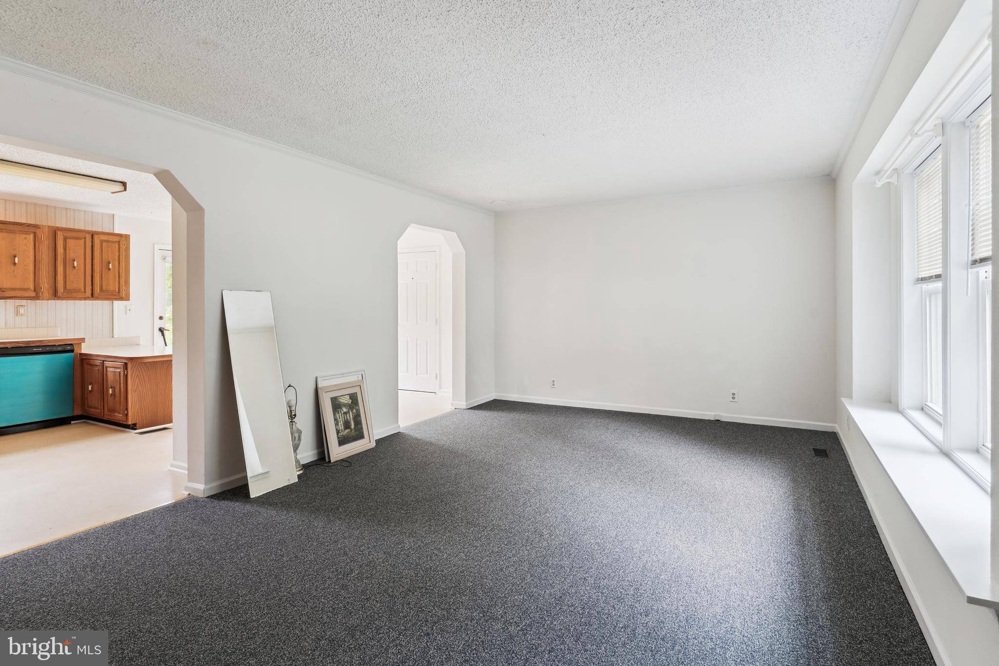 Lusby, MD 20657,339 GRAY DR