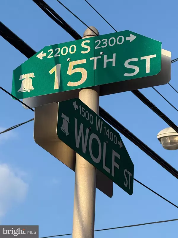 Philadelphia, PA 19145,2246 S 15TH ST