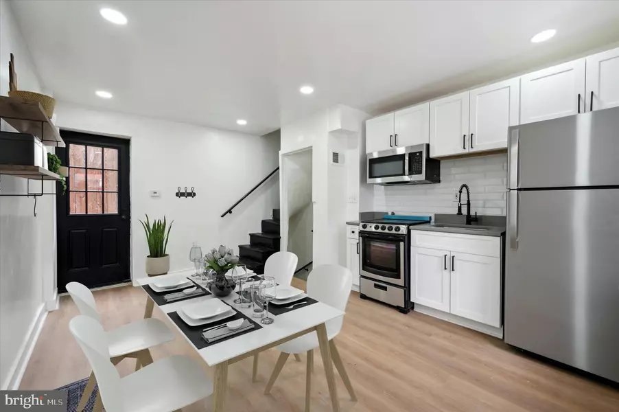 107-15 W THOMPSON ST, Philadelphia, PA 19122