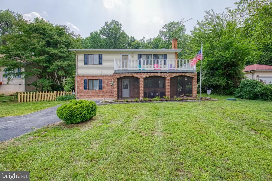 388 MONUMENT DR, Montross, VA 22520