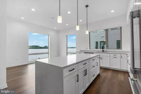 Philadelphia, PA 19125,3212 EVERGREEN WALK