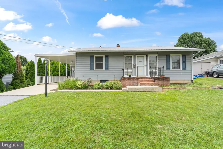 502 LINCOLN DR, Martinsburg, WV 25401