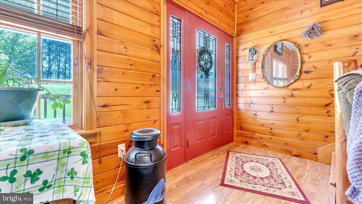 Sugarloaf, PA 18249,172 GOLF COURSE RD