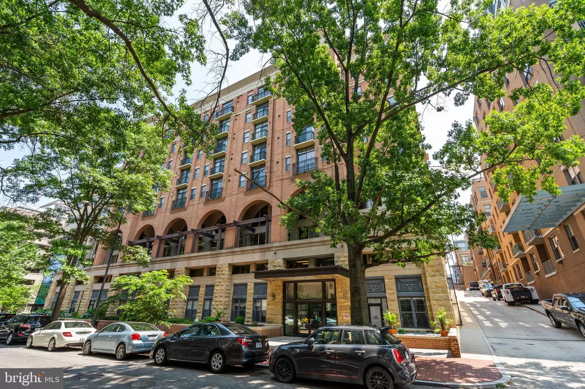 Washington, DC 20037,1111 25TH ST NW #821