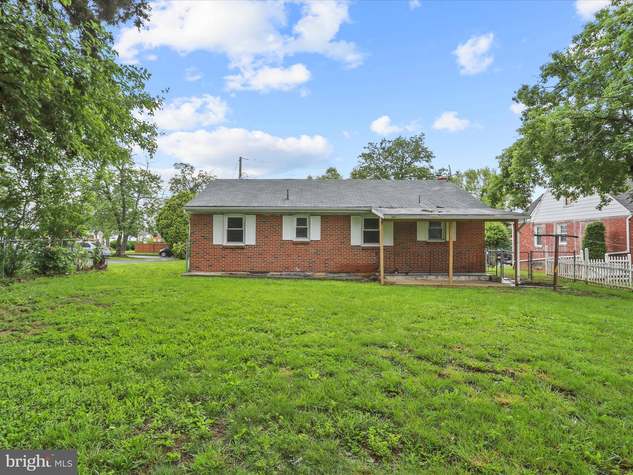 Winchester, VA 22601,233 MOLDEN DR