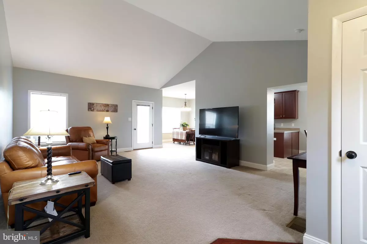 State College, PA 16801,2408 SETTER RUN LN