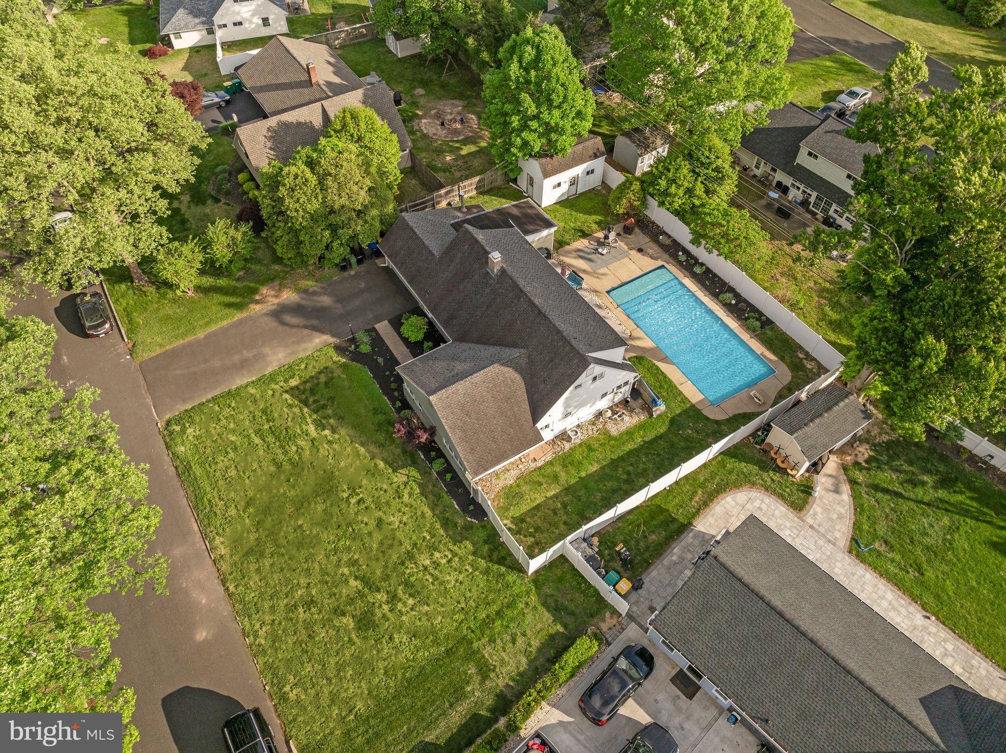 Levittown, PA 19056,30 ROVING RD
