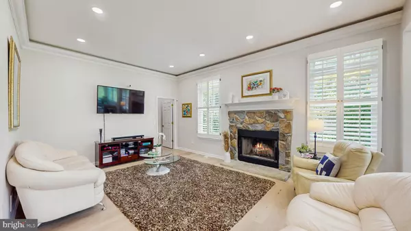 Skillman, NJ 08558,3 AUGUSTA CT
