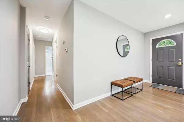 Silver Spring, MD 20901,10916 LOMBARDY RD