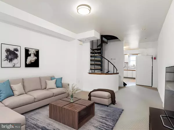 Wilmington, DE 19801,831 WINDSOR ST