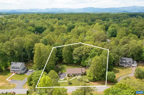Ruckersville, VA 22968,222 DOE DR