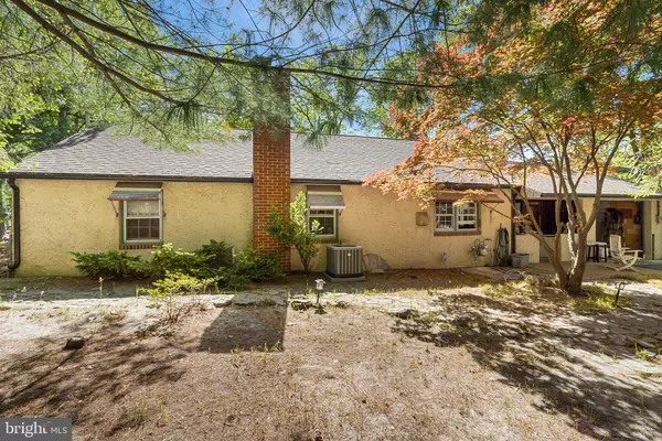 Pine Hill, NJ 08021,98 SPRUCE LN