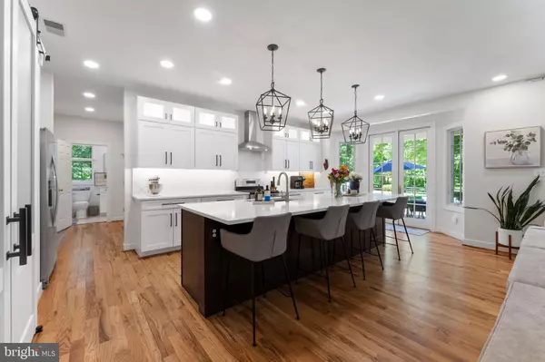 Midland, VA 22728,5194 CHASE LN