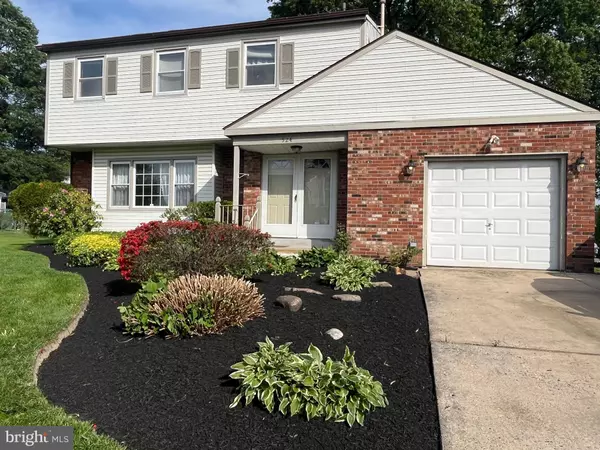 524 EHRET RD, Fairless Hills, PA 19030