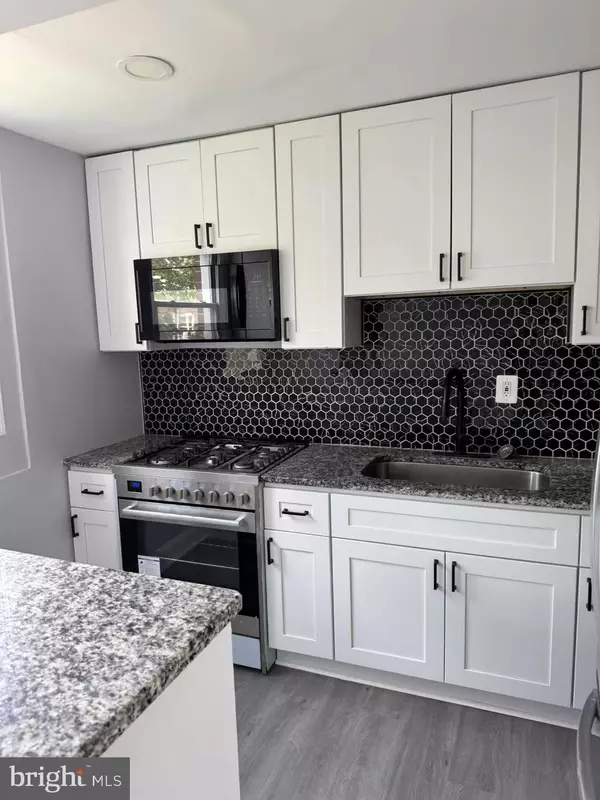 Philadelphia, PA 19149,6035 SUMMERDALE AVE