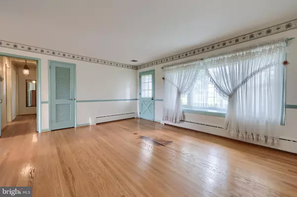 Willow Street, PA 17584,124 SPRECHER RD