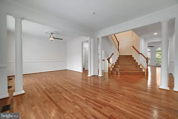 Upper Marlboro, MD 20774,2424 NEWMOOR WAY