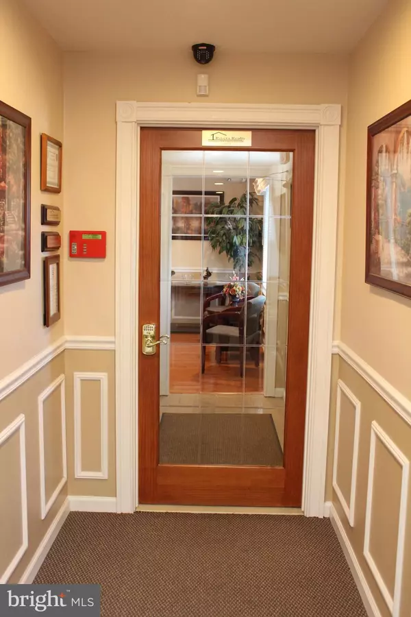 Sicklerville, NJ 08081,531 WILLIAMSTOWN RD