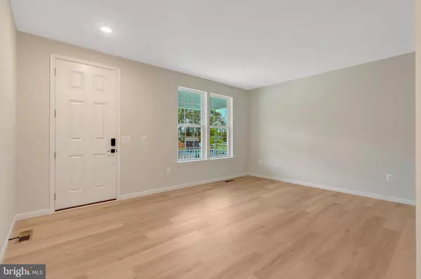 Bealeton, VA 22712,2076 SPRINGVALE DR